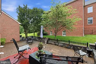 11615 Fox Chase Ct, Ellicott City, MD 21042 - Photo 5