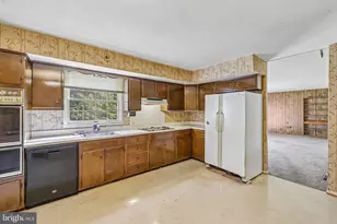 9707 Hollowood Ct, Ellicott City, MD 21042 - Photo 11