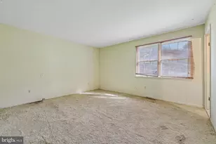9707 Hollowood Ct, Ellicott City, MD 21042 - Photo 17