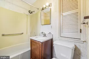 9707 Hollowood Ct, Ellicott City, MD 21042 - Photo 19