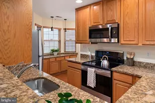 5824 Wyndham Cir, Columbia, MD 21044 - Photo 19