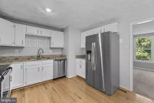 4823 Worthington Way, Ellicott City, MD 21043 - Photo 9
