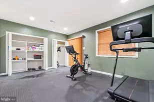 9175 Carriage House Ln, Columbia, MD 21045 - Photo 25