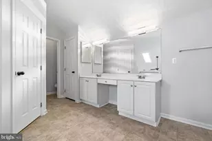 9175 Carriage House Ln, Columbia, MD 21045 - Photo 11