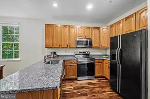5730 Goldfinch Ct, Ellicott City, MD 21043 - Photo 7