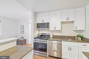 5041 Green Mountain Cir, Columbia, MD 21044 - Photo 11