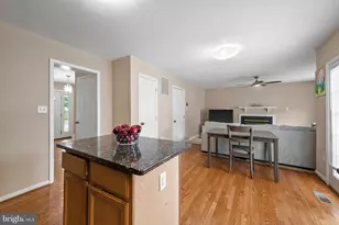 6584 Meadowfield Ct, Elkridge, MD 21075 - Photo 9