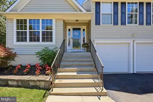 6154 Downs Ridge Ct, Elkridge, MD 21075 - Photo 5