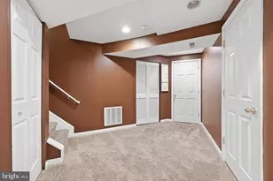 6154 Downs Ridge Ct, Elkridge, MD 21075 - Photo 45