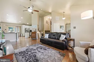 6154 Downs Ridge Ct, Elkridge, MD 21075 - Photo 25