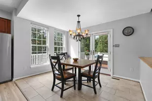 7144 Elk Mar Dr S, Elkridge, MD 21075 - Photo 13
