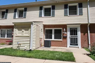 9655 Homestead Ct, Laurel, MD 20723 - Photo 3