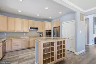 8705 Timber Oak Ln, Laurel, MD 20723 - Photo 13