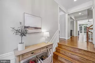 8418 Timberland Cir, Ellicott City, MD 21043 - Photo 5