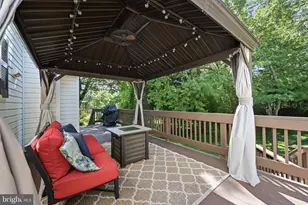 10217 Green Clover Dr, Ellicott City, MD 21042 - Photo 13
