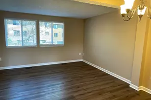 5863 Rowanberry Dr, Elkridge, MD 21075 - Photo 9
