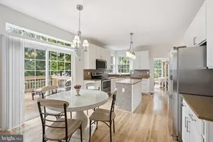6451 S South Trotter Rd, Clarksville, MD 21029 - Photo 9