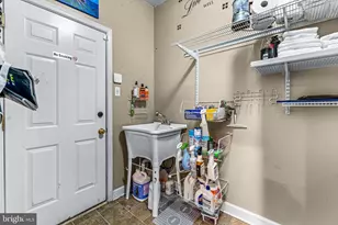 10870 Hammond Dr, Laurel, MD 20723 - Photo 17