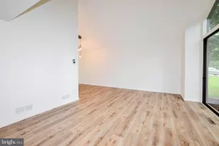 5317 Lightning View Rd, Columbia, MD 21045 - Photo 7