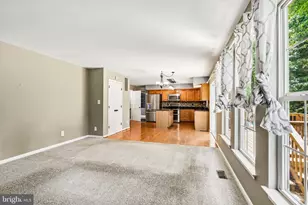 5911 N Dakota Dr, Hanover, MD 21076 - Photo 9