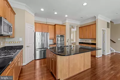 8803 Mirror Lake Way, Laurel, MD 20723 - Photo 7