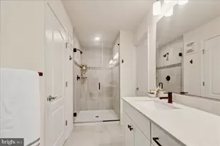4619 Crossing Ct, Ellicott City, MD 21043 - Photo 17