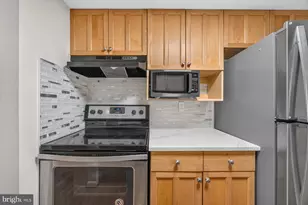 9109 Bronze Bell Cir, Columbia, MD 21045 - Photo 9