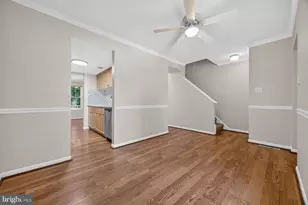 9109 Bronze Bell Cir, Columbia, MD 21045 - Photo 3