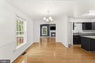 6437 Julie Ann Dr, Hanover, MD 21076 - Photo 9