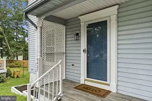 6437 Julie Ann Dr, Hanover, MD 21076 - Photo 3