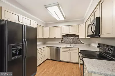 6717 Sewells Orchard Drive, Columbia, MD 21045 - Photo 9