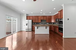 8852 Purple Iris Ln, Elkridge, MD 21075 - Photo 15