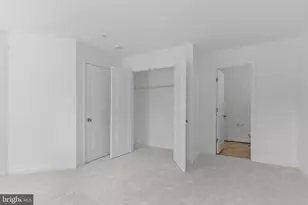 8852 Purple Iris Ln, Elkridge, MD 21075 - Photo 5