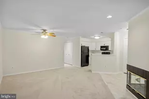 7612 Stony Creek Ln, Ellicott City, MD 21043 - Photo 9