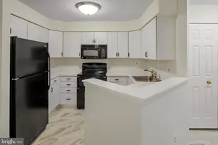 7612 Stony Creek Ln, Ellicott City, MD 21043 - Photo 13