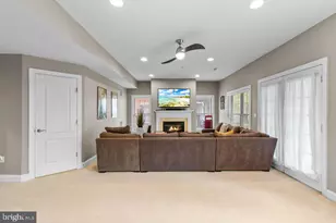 9701 Mossy Bark Ln, Laurel, MD 20723 - Photo 7