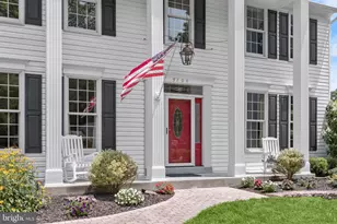 9704 Oriole Ct, Ellicott City, MD 21042 - Photo 3