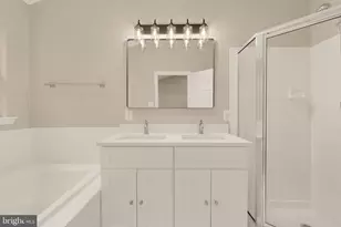 5748 Goldfinch Ct, Ellicott City, MD 21043 - Photo 43