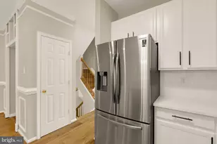 5748 Goldfinch Ct, Ellicott City, MD 21043 - Photo 19