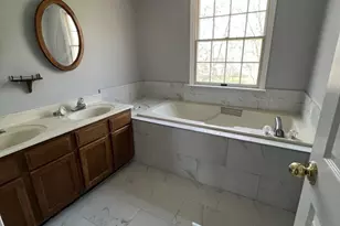 6910 Raven Ln, Columbia, MD 21044 - Photo 11