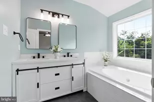 4965 Lee Farm Ct, Ellicott City, MD 21043 - Photo 25