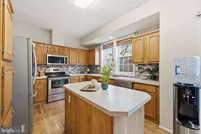 7517 Cove Point Way, Elkridge, MD 21075 - Photo 25