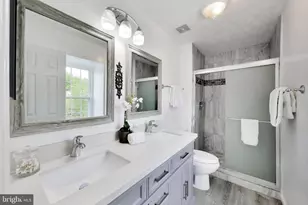 9313 Kings Grant Rd, Laurel, MD 20723 - Photo 17