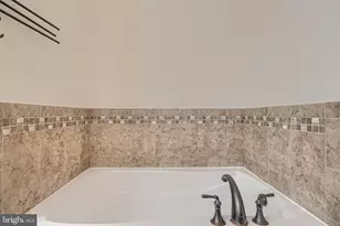 5715 Rosanna Pl, Ellicott City, MD 21043 - Photo 35
