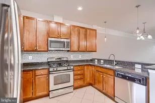 5715 Rosanna Pl, Ellicott City, MD 21043 - Photo 17