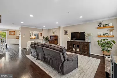 6305 Hampton Place NW, Elkridge, MD 21075 - Photo 5