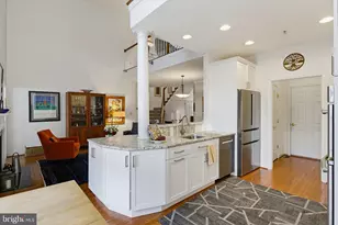 8887 Warm Granite Dr, Columbia, MD 21045 - Photo 7