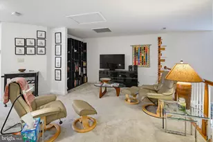 8887 Warm Granite Dr, Columbia, MD 21045 - Photo 17