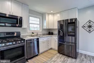 9834 Gwynn Park Dr, Ellicott City, MD 21042 - Photo 7
