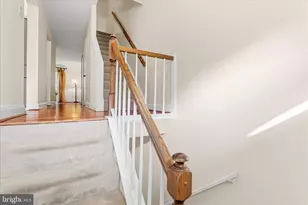 9752 Summer Park Ct, Columbia, MD 21046 - Photo 5